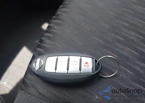 2017 Nissan Rogue Sv z USA, uszkodzony, nr VIN KNMAT2MT6HP603887